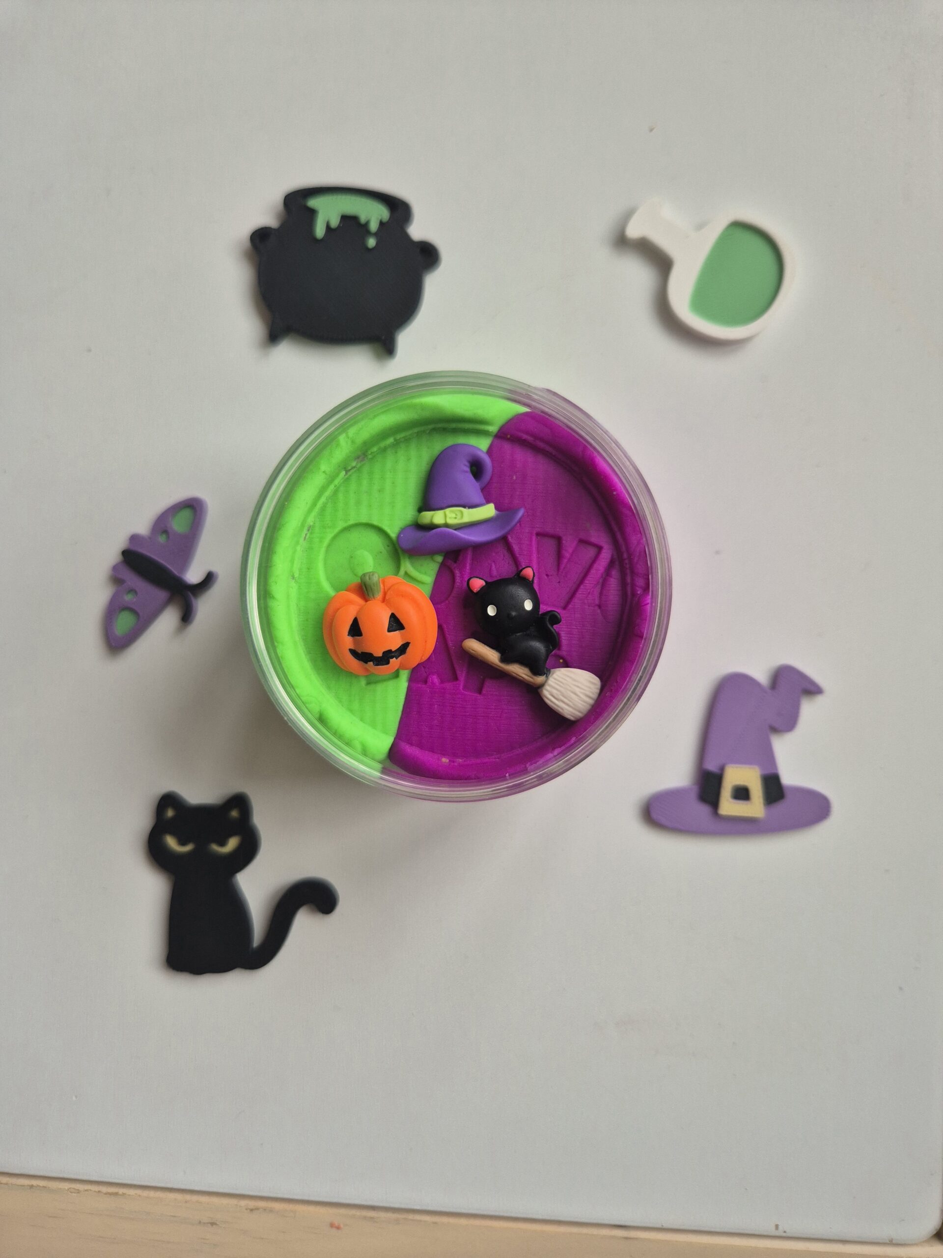 Voolimismass Halloween 4 (200 g)
